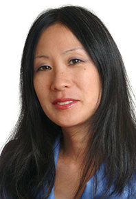 Headshot of Director/Producer/Writer Joyce Lee